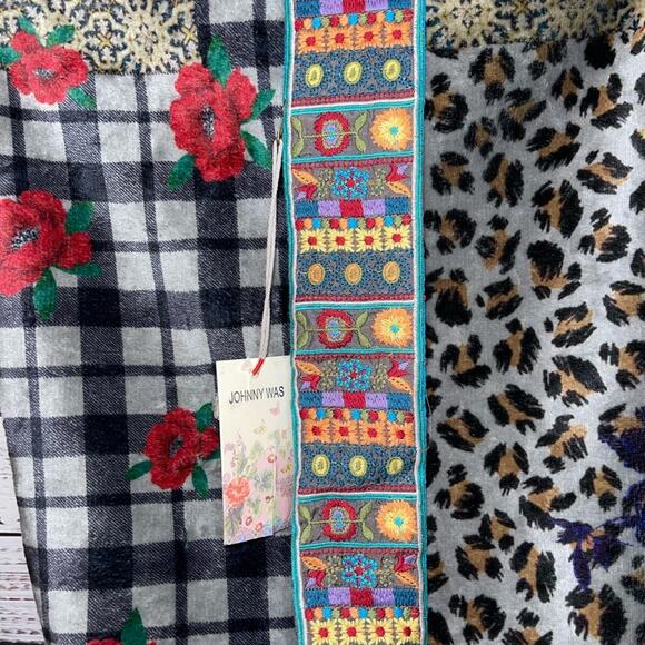 Johnny Was NWT Floral Plush Velour Drawstring Shoulder Boho Strap Tote Bag Sak - Picture 11 of 11